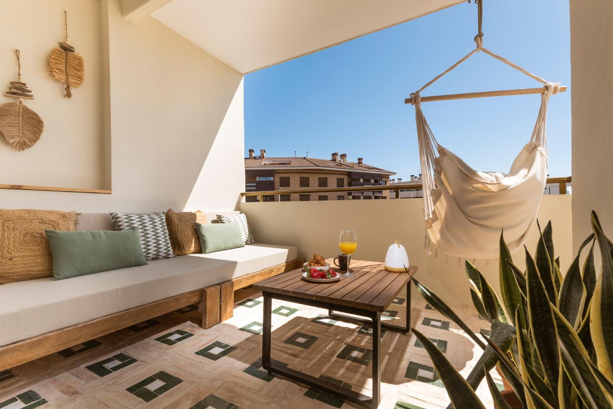 K-Sense By Nuka Homes Platja de Larenal 外观 照片